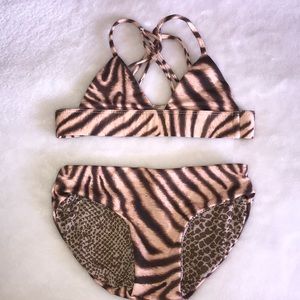 ACACIA HONEY ***Bikini TOP ONLY
